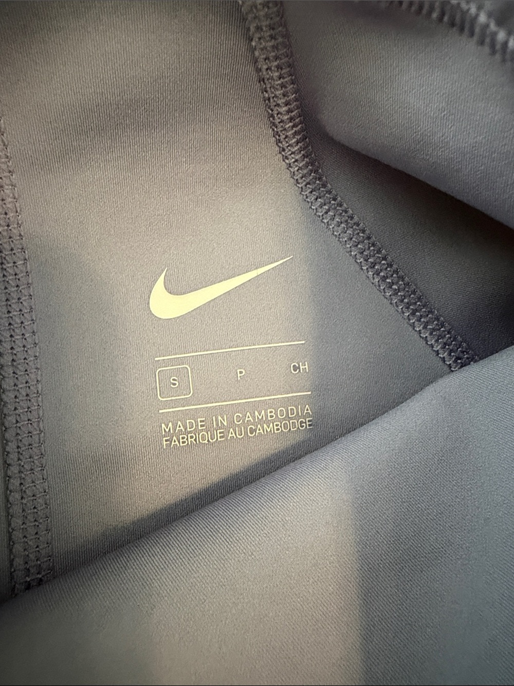 Nike Dri-Fit women’s training top size S - Picture 6 of 14
